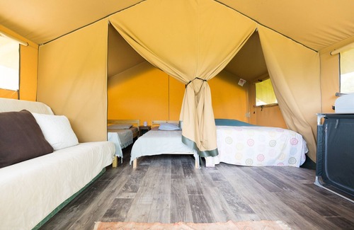 Chastreix House | Experience Terre d'Horizon Auvergne: Spa & Family Friendly