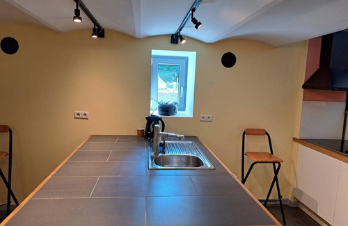 Lens House | Family-Friendly Retreat Near Pairi Daiza with Great Amenities