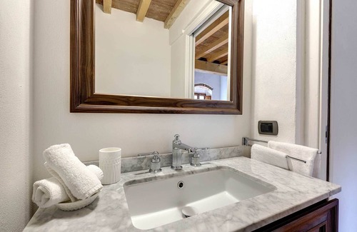 Greve in Chianti House | Indulge in Relaxation at Terre di Baccio Hotel