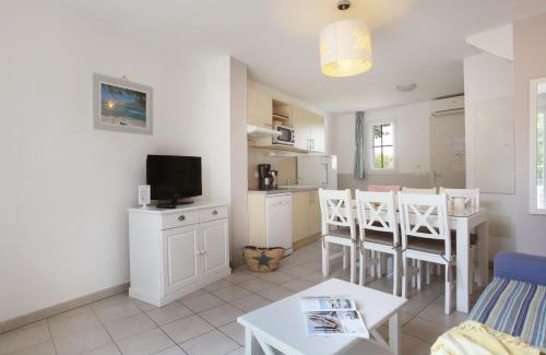 Cabries Resort | Pet-Friendly Oceanfront Stay at Terres de France