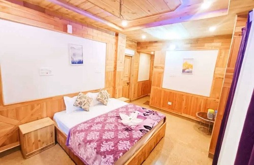 Banjar Hotel | Pet-Friendly Hotel with WiFi and Breakfast in Banjar