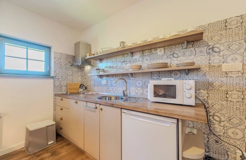 Cujica Krcevina Hotel | Discover Tesla's Gastro House Plitvice: 4-Star Retreat with Spa