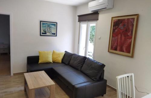 Jesenice Apartment | Experience Teta Lidia: Oceanfront Bliss with 9.7 Rating