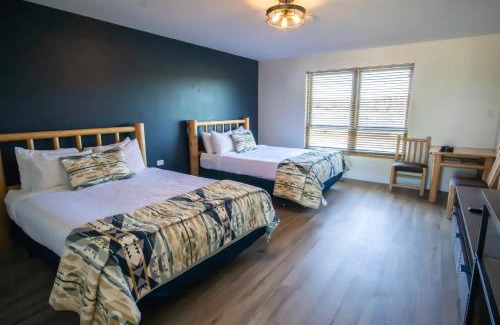 Tetonia Resort | Experience Comfort at Teton Peaks Resort - Pet Friendly Getaway