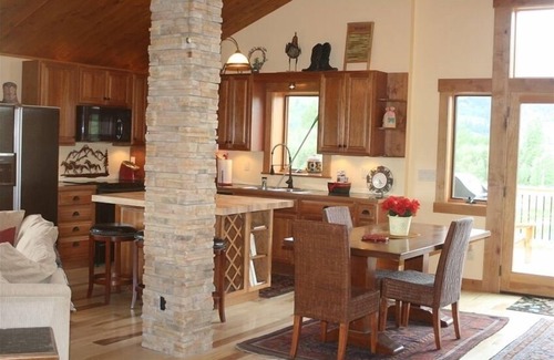 Wilson Cabin | Experience Teton Views, Wildlife & Pet-Friendly Comfort