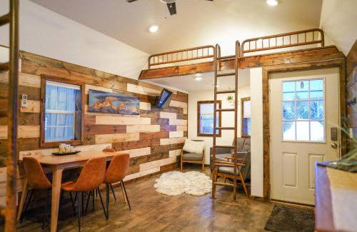 Victor House | Pet-Friendly Teton Tiny Home with High Guest Ratings