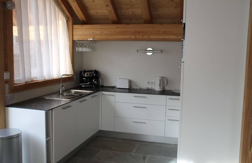 Les Claux Ski Chalet | Discover TETRAS I Chalet de Prestige in Vars 2000