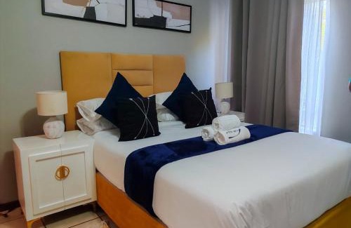 Lone Hill Apartment | Budget-Friendly Tevin Nest with Pool - Guest Rated 9.3/10