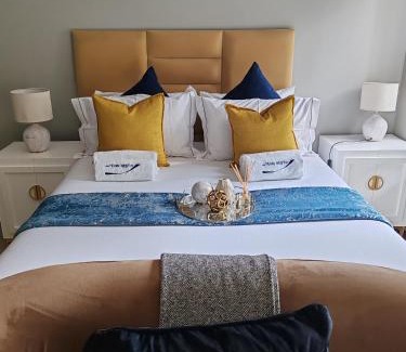 Lone Hill Apartment | Budget-Friendly Tevin Nest with Pool - Guest Rated 9.3/10