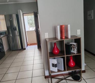 Lone Hill Apartment | Budget-Friendly Tevin Nest with Pool - Guest Rated 9.3/10