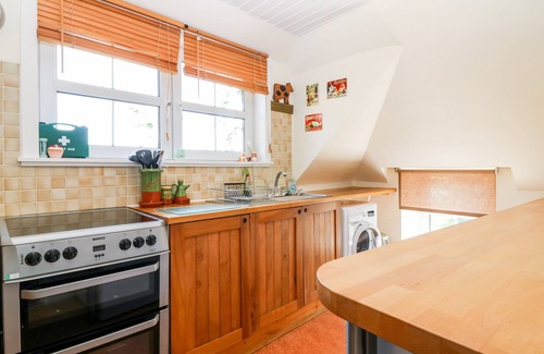 Jedburgh Cottage | Pet-Friendly Teviot View Cottage with Garden in Ancrum