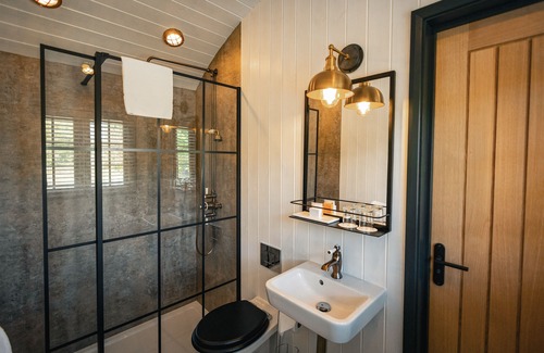 Hertford Hotel | Discover Tewinbury Farm Hotel: 4-Star Comfort & Family-Friendly Amenities