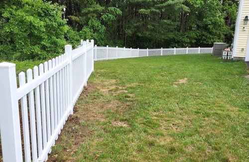 Tewksbury House | Family Retreat in Tewksbury with Ocean View & Spa