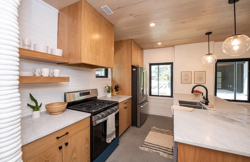 MLK House | Experience the Future at Texas 3D-Printed Home - Rated 9.6!