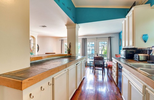 Clear Lake Shores House | Relaxing Texas Escape with Private Pool and Ocean View