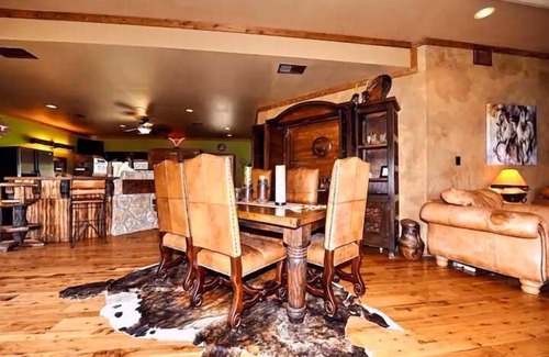 Blanco House | Experience Serenity at Rockin Diamond S Ranch: 9.8/10 Rated