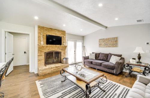 Richardson House | Family-Friendly Richardson Home with Fenced Yard near Dallas