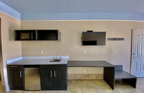McAllen Hotel | Comfortable Stay at Texas Inn and Suites McAllen
