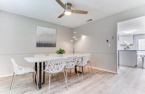 McKinney House | Texas - Reston 1513