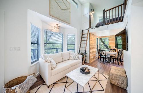 Wimberley House | Family-Friendly Escape at Texas Retreat - Sunset Hill