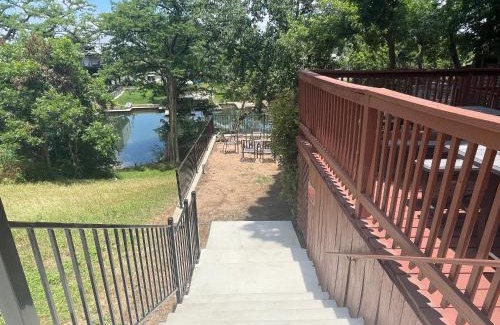 New Braunfels House | Pet-Friendly Texas River Haus LD 1683 - Guest Rated Perfect