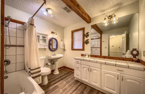 New Braunfels House | Pet-Friendly Texas River Haus LD 1683 - Guest Rated Perfect