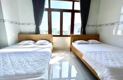 Phu Quy Hotel | Experience Beachfront Bliss at Thành Trinh Hotel Phú Quý