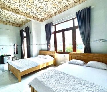Phu Quy Hotel | Experience Beachfront Bliss at Thành Trinh Hotel Phú Quý