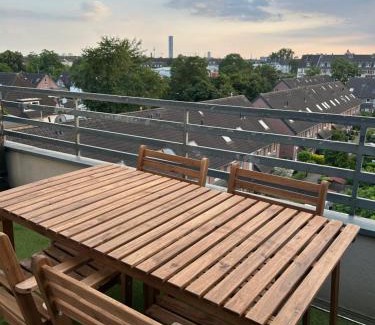 Rath Apartment | Elegant Apartment Rath Düsseldorf - Family-Friendly Retreat