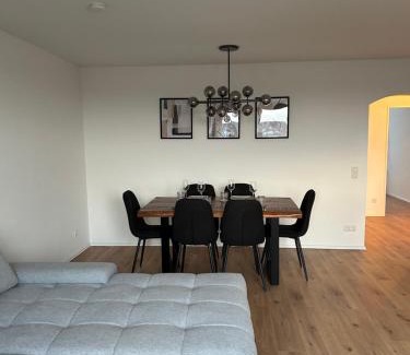 Rath Apartment | Elegant Apartment Rath Düsseldorf - Family-Friendly Retreat