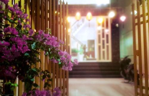 Ninh Kieu House | Guest Rated 10/10: Thịnh's House with Kitchen Amenities