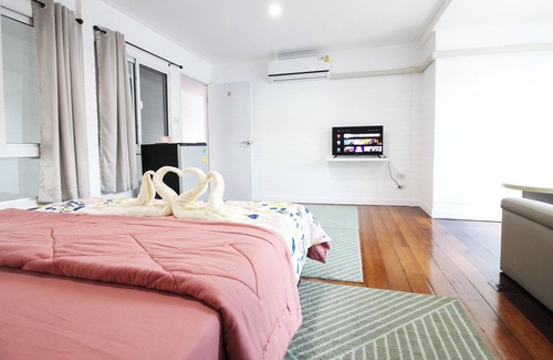 Ayutthaya House | Cozy Baan Khunphiphit Homestay with Family-Friendly Perks