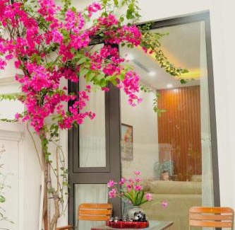 Gia Lam House | Family-Friendly Getaway at TH Villa - Ideal for Kids