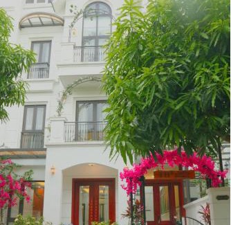Gia Lam House | Family-Friendly Getaway at TH Villa - Ideal for Kids