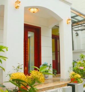 Gia Lam House | Family-Friendly Getaway at TH Villa - Ideal for Kids