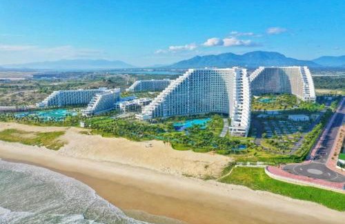 Khanh Hoa Hotel | The Arena little CAM RANH