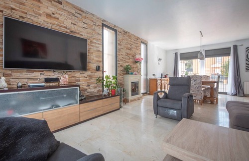 Tarragona Villa | TH136 Villa Sant Ramon with garden and pool