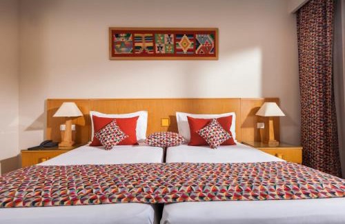 Tabarka Hotel | Relax at Thabraca Thalasso & Diving: Beachfront Bliss Awaits