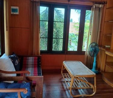 Maret House | Budget-Friendly Stay at Dow Residence for Your Next Escape