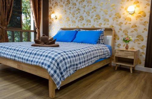 Khuekkhak House | Exceptional Thai Life Guesthouse Khaolak with Ocean Views