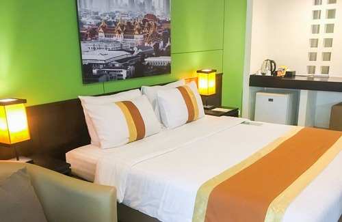 Mueang Samut Prakan District Apartment | Thai Vibrant Suvarnabhumi-Bangna nearby BTS PuChao