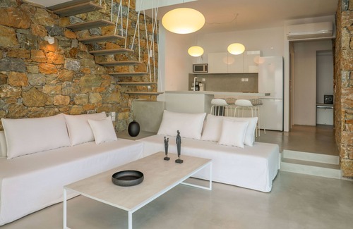 Punta Villa | Beachfront Thalasses Villas Skiathos with Private Pool & Ocean View