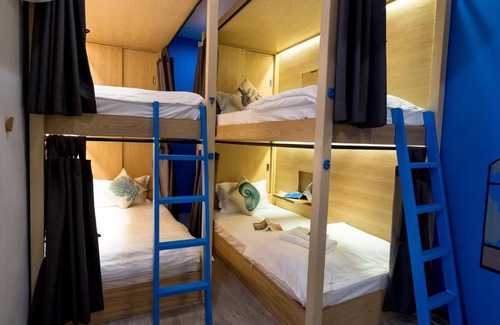 Cha-am House | Thalay Cha-am: Co-living with Amazing Views & Pool Access