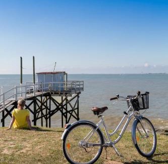 Royan Hotel | Relaxing Thalazur Royan Hotel & Spa with Oceanfront Views
