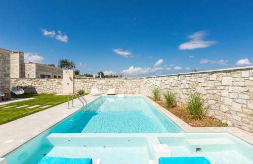 Mylopotamos Villa | Discover Thalmargia Villas: Peaceful Retreat with Ocean Views