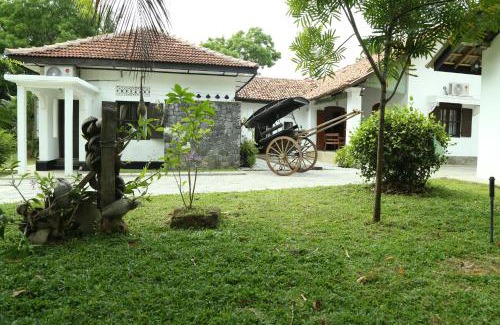 Medaketiya Villa | Inviting Thamaya Heritance Tangalle: Breakfast & Hot Tub