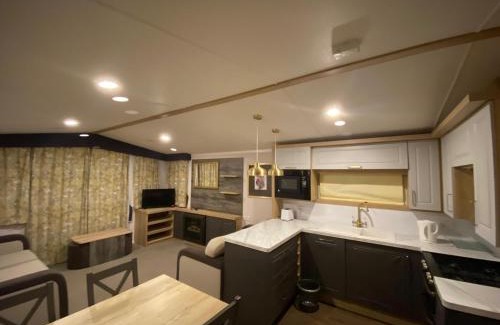 Isle of Grain Other | Discover Thameside: Family-Friendly Retreat with Private Pool