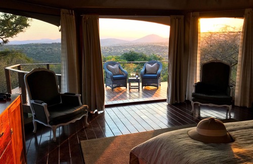 Hluhluwe Cabin | Experience Thanda Safari: 4-Star Retreat with Spa & Pool