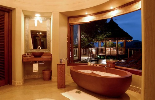 Hluhluwe Cabin | Experience Thanda Safari: 4-Star Retreat with Spa & Pool