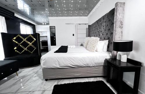 East London House | Thandi's Guest House